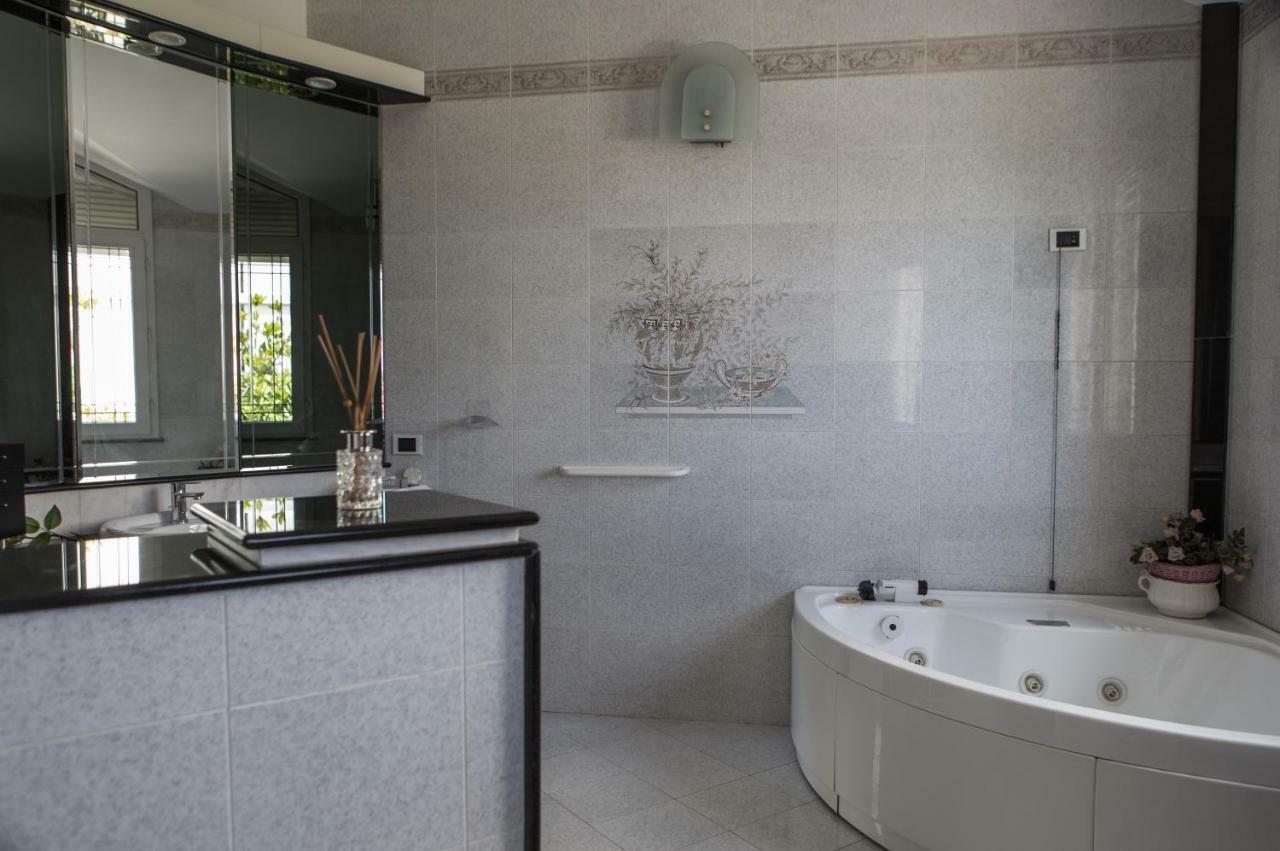 Vdl Luxury Villa ฟลอริเดีย ภายนอก รูปภาพ