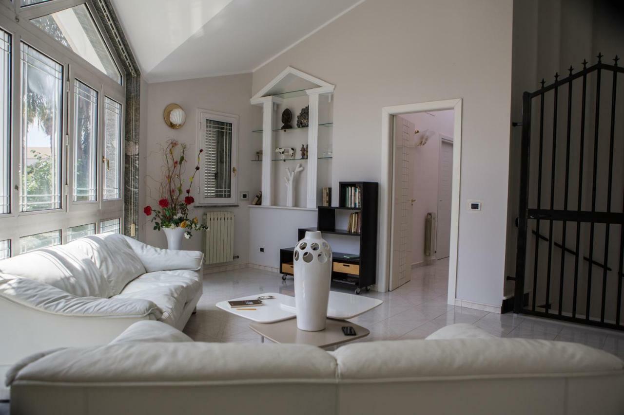 Vdl Luxury Villa ฟลอริเดีย ภายนอก รูปภาพ